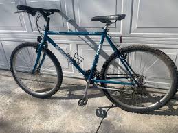 Vintage KHS Montana Crest Mountain bike 21 speeds 26" tires ...