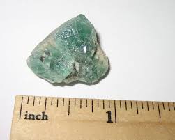 RARE SMALL .7" NATURAL GREEN FLUORITE CRYSTAL FROM THE ...