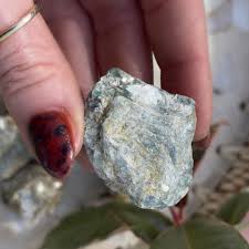 Natural Blue-Green Kyanite for healing alignment - Sage Goddess