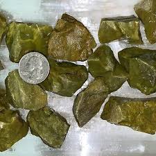 GREEN OPAL ROUGH, CHARGED 2000 CARAT LOT + A FREE SELENITE ...