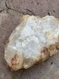 Found many years ago - any idea what it is? : r/whatsthisrock
