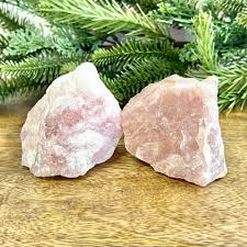 Rose Quartz Raw Pink Crystal - Multiple Sizes – Moonlit Wilds