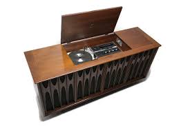 Mid Century Modern RCA Vintage Stereo Console - Record... – The Vintedge Co.