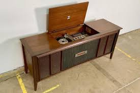 RCA Victor - Mid-century Modern Furniture Makers - Sweet ...