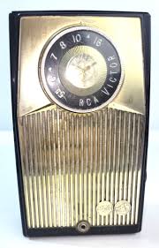 Vtg RCA VICTOR USA AM Radio Model 1-T-1DJ Black & White ...