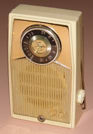 File:Vintage RCA 6 Transistor Radio, Model 1-T-1E, AM Band ...