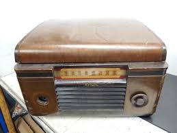 Vintage 1947 RCA Victrola tube radio turn table record player model U65 antique | eBay