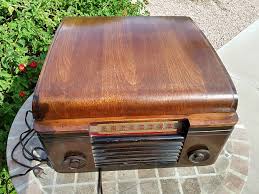 Vintage RCA Victor Victrola Model 65U Tube Radio & Phonograph | Reverb
