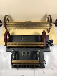 Super Amanda Smocking Pleater Machine: 24 Half-spaced Rows for Exquisite Smocking. Comes With 24 Needles, Instructions, Magazine and a Rod. - Etsy UK