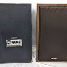 Pair of BIC Venturi Model 22 Vintage 3-Way Speakers ...