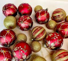 Hollywood Regency Bedazzled Brick Red & Gold Christmas ...