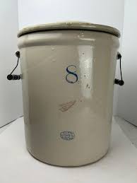 Red Wing 8 Gallon Stoneware Crock With Petal Lid and Bail ...