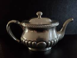 Vintage Silver Soldered Reed & Barton Teapot 672 11" W x 6" | eBay