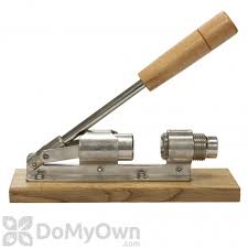 Duke Pecan and Nut Cracker (100)