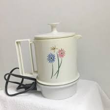 Regal | Kitchen | Vintage Regal 5 Cup Poly Hot Pot 7427 ...