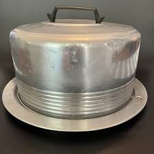VTG Regal Aluminum Cake Carrier Plate with locking lid, made ...