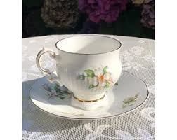 Vintage Victorian “dogwood” Elizabethan Fine Bone China Scalloped Gold Trim Floral Teacup/saucer Single Serving Made in England - Etsy