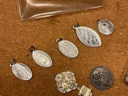 SAINTS LOT OF 8 PCS DIFFERENT ANTIQUE RELIGIOUS Christianity ...