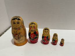 Russian Matryoshka Nesting Dolls Hand Painted Wooden 5 ...