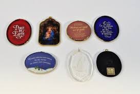 Vintage 1980s Christmas Ornaments/ Seven Mismatch Christmas ...