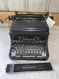 Vintage Remington Noiseless Manual Desk Typewriter | eBay