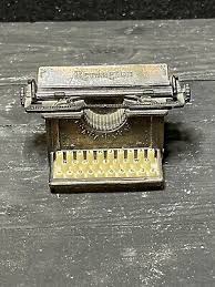 Vintage Remington Diecast Typewriter Pencil Sharpener | eBay