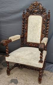 CARVED GRAPE AND BARLEY TWIST THRONE CHAIR — Lots of Furniture