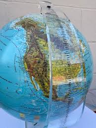 Vintage 1987 Scan-Globe Illuminated World Globe on Lucite ...