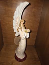 🙏 ANGEL STATUE 12.5'' HOLDING FLOWERS CURVED WINGS HEAVY ...