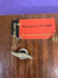 Reuge Swiss Musical Instrument ,music Box ,strangers in the ...