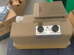 REVERE AUTO MAGAZINE 555--VINTAGE SLIDE PROJECTOR--IN HARD ...