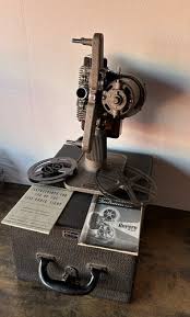 Vintage Revere Eight Model 85 8mm Projector W Carrying Case ...