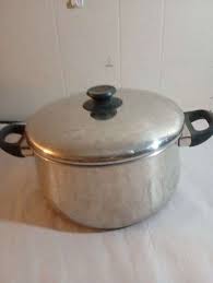 Estia gourmet 6qt pot with lid - Lil Dusty Online Auctions ...