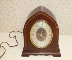 Vintage General Electric® Wood Tombstone Style Westminster ...