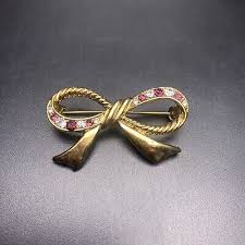 Purple Rhinestone Bow Brooch Pin Vintage Gold Tone Small February Birthstone | eBay