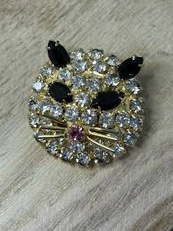 Vintage Icy Cat Face With Diamond and Jet Rhinestone Brooch ...