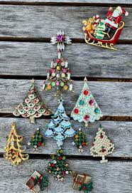 Santa Sleigh Brooch - Etsy