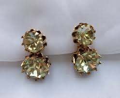 Vintage MCM Faceted Yellow Green Rhinestone Flower Screwback ...