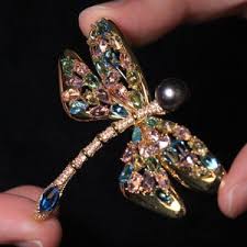 Tahitian Pearl Dragonfly Brooch: Zircon Gemstone Convertible ...