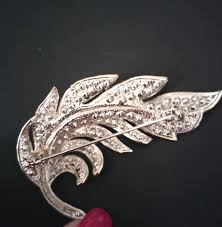 Vintage Glamorous Rhinstone Leaf Brooch | eBay