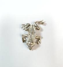 VINTAGE STERLING SILVER CRAWLING FROG PIN ...