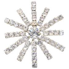 Similar Items to Brooch Pin Rhinestone Snowflake Figural 2" Diameter