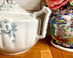 Buy Vintage Celia Large Wedgewood Sugar Lidded Bowl. Online ...