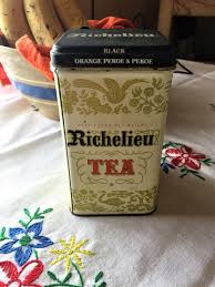 Another tin from my collection - Richelieu : r/tea