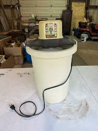 Vintage Sears Roebuck Ice Cream Freezer Maker Electric motor ...