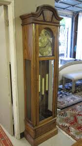 Lot - HOWARD MILLER GRANDFATHER CLOCK, Howard Miller Clock ...