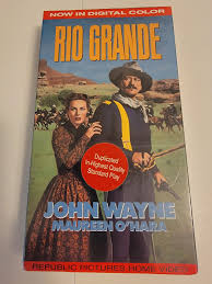 Rio Grande - VHS Tape - John Wayne & Maureen O'hara New ...