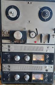 Vintage Akai M8 M-8 Reel To Reel Powers On, Lights Up But ...