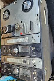 Roberts Model 770X Reel-To-Reel Tape Player Recorder