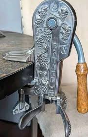 Rogar Estate Champion Corkscrew Wine Bottle Opener ...